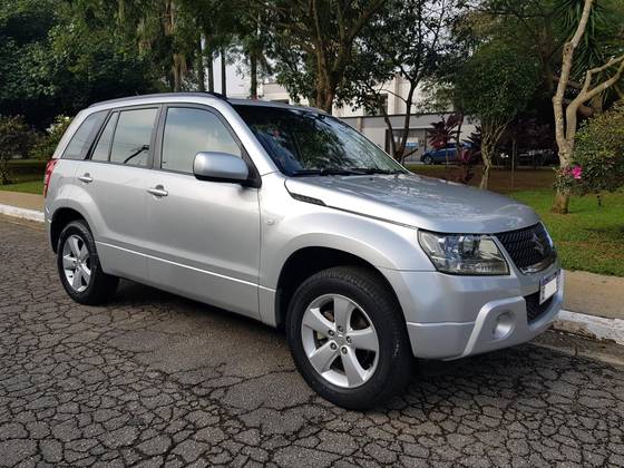 SUZUKI GRAND VITARA 2.0 4X4 16V GASOLINA 4P AUTOMÁTICO SUZUKI GRAND VITARA 2.0 4X4 16V GASOLINA 4P AUTOMÁTICO